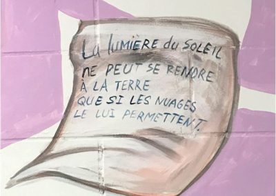 Une citation d'une des jeunes est inscrite sur la murale