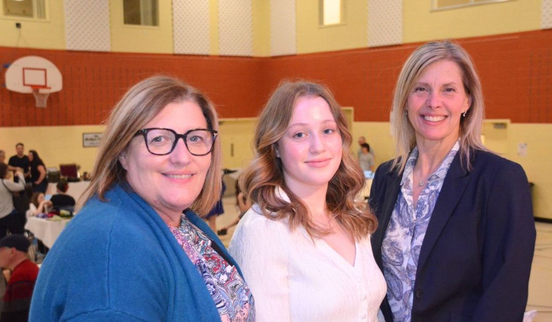 Des trousses bonheur en pédiatrie grâce à des élèves