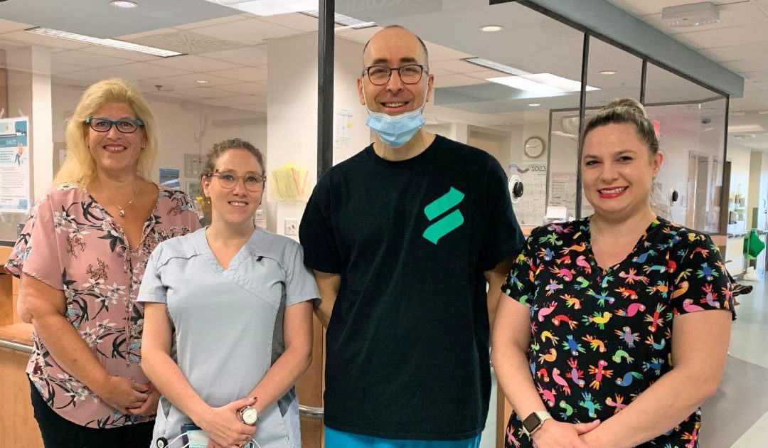 Quand les proches et le personnel font équipe