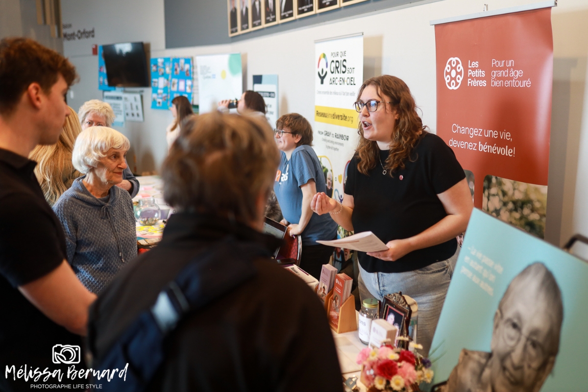 Parmi les autres partenaires sur place se trouvaient le GRIS Estrie et l’organisme Les Petits Frères. 